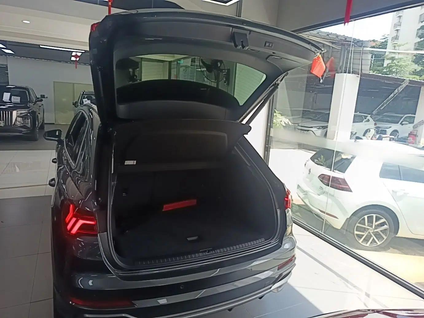 Audi Q3 2020 35 TFSI Fashion Dynamic Model — миниатюра 22
