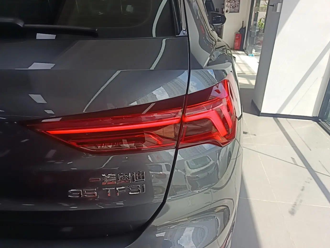 Audi Q3 2020 35 TFSI Fashion Dynamic Model — миниатюра 9
