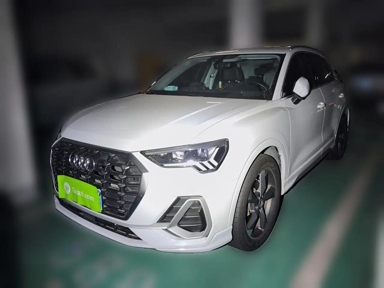 Audi Q3 2020 35 TFSI Fashion Dynamic Model — миниатюра 1
