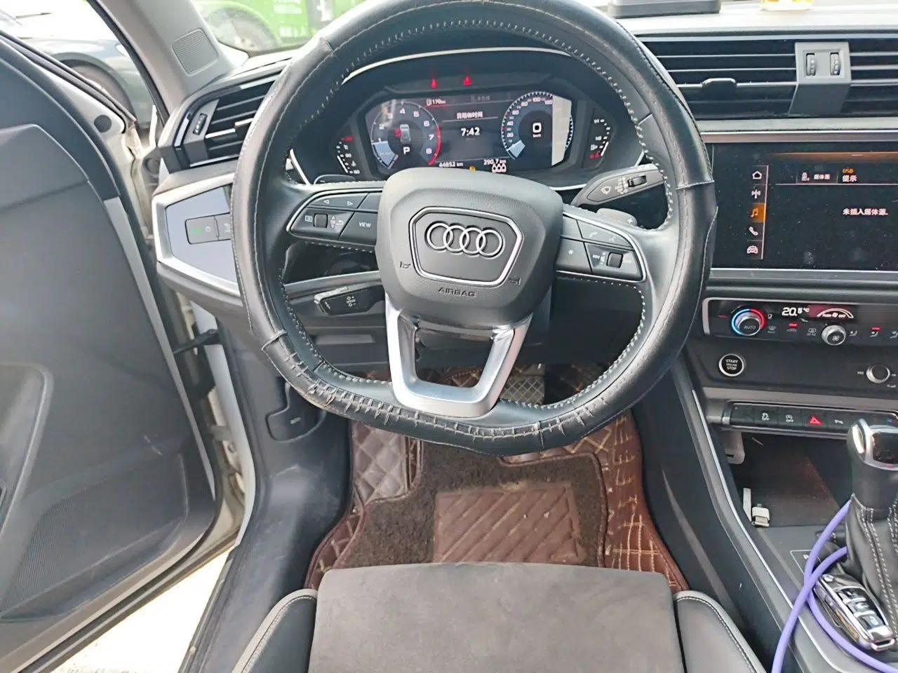 Audi Q3 2021 35 TFSI Fashion Dynamic Model — миниатюра 10