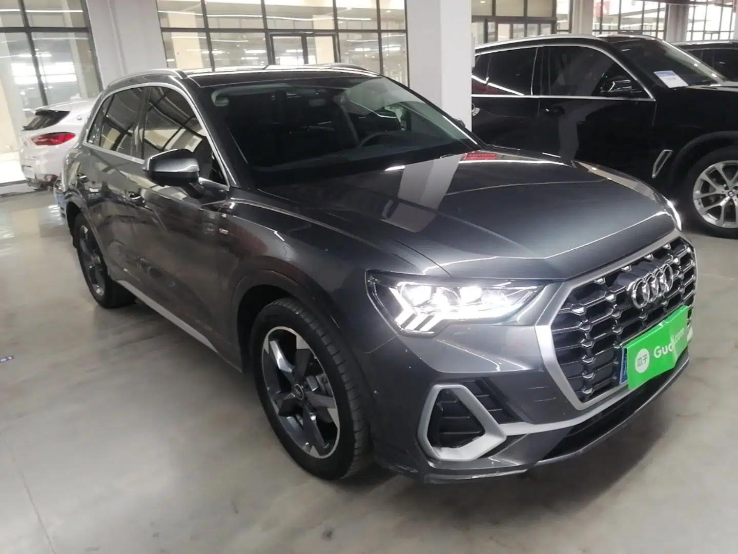 Audi Q3 2023 35 TFSI Fashion Dynamic Model (1.4T) — миниатюра 3