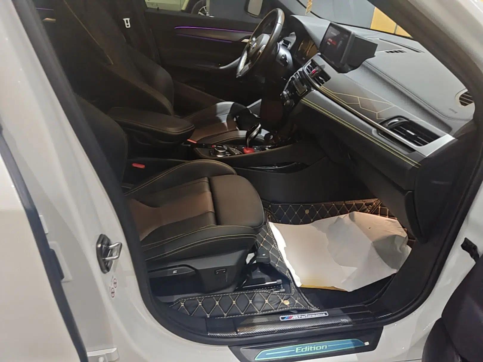 BMW X2 2023 xDrive 25i Shining Edition — миниатюра 19