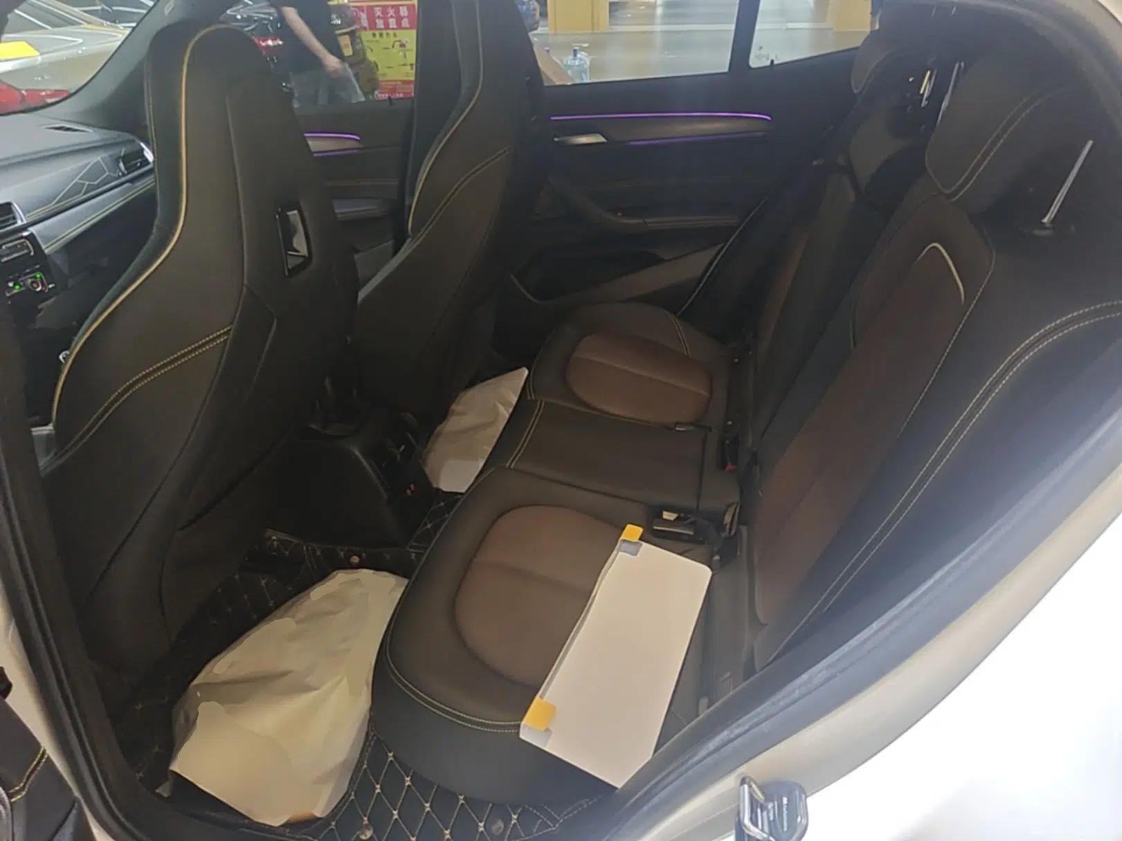 BMW X2 2023 xDrive 25i Shining Edition — миниатюра 20