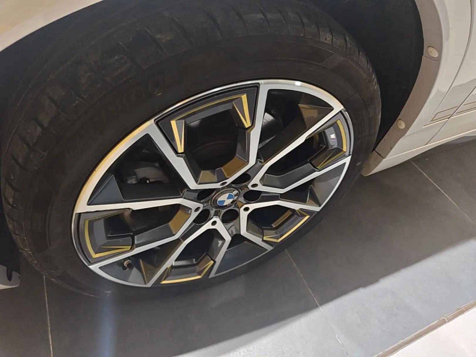 BMW X2 2023 xDrive 25i Shining Edition — миниатюра 10
