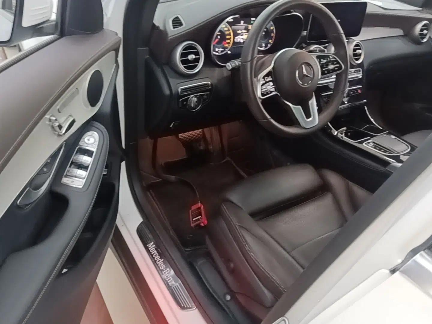 Mercedes-Benz GLC 2022 GLC 260 L 4MATIC Dynamic Edition — миниатюра 18