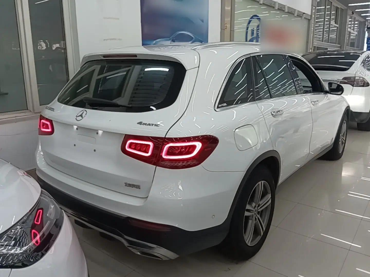 Mercedes-Benz GLC 2022 GLC 260 L 4MATIC Dynamic Edition — миниатюра 6