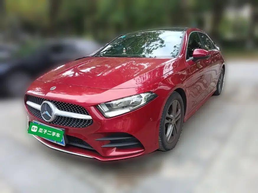Mercedes-Benz A-Class 2020 Facelift A 180 L Sport Sedan Special Configuration — миниатюра 1