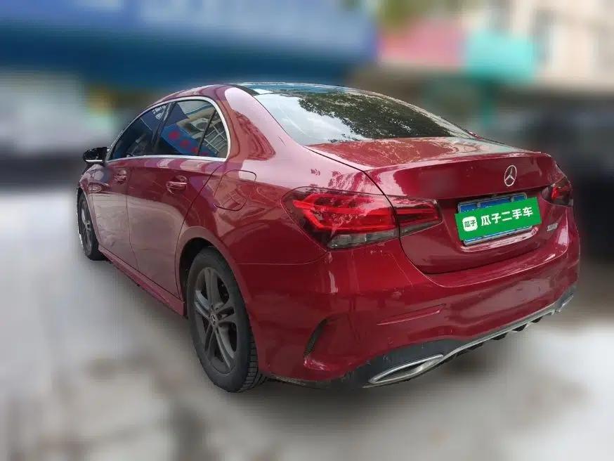 Mercedes-Benz A-Class 2020 Facelift A 180 L Sport Sedan Special Configuration — миниатюра 4