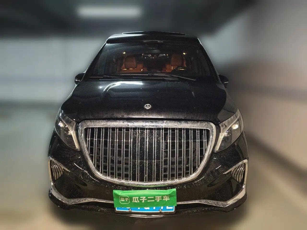 Mercedes-Benz V-Class 2022 V 260 L Long Wheelbase Prestige Edition — миниатюра 2