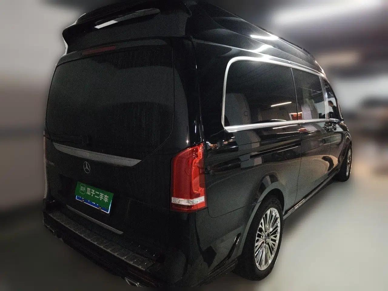 Mercedes-Benz V-Class 2022 V 260 L Long Wheelbase Prestige Edition — миниатюра 6