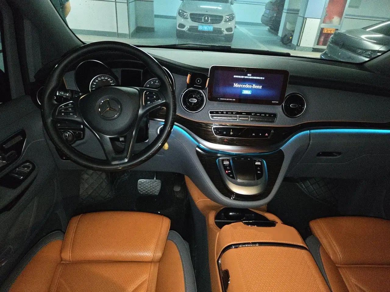 Mercedes-Benz V-Class 2022 V 260 L Long Wheelbase Prestige Edition — миниатюра 9