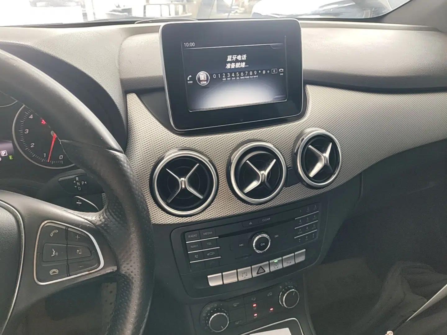 Mercedes-Benz B-Class 2015 B 200 Sport Edition — миниатюра 15