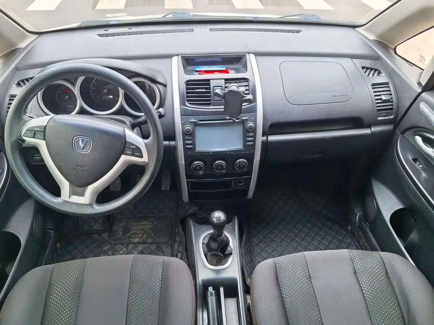 Changan CX20 2014 1.4L Manual Sport Edition (National V Emission Standard) — миниатюра 8