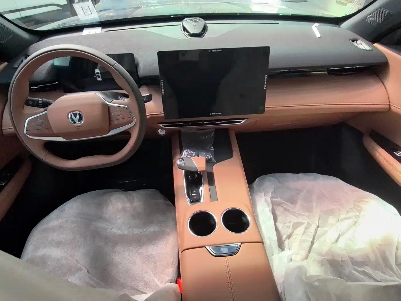 Changan UNI-Z 2026 1.5T Comfort Edition — миниатюра 13