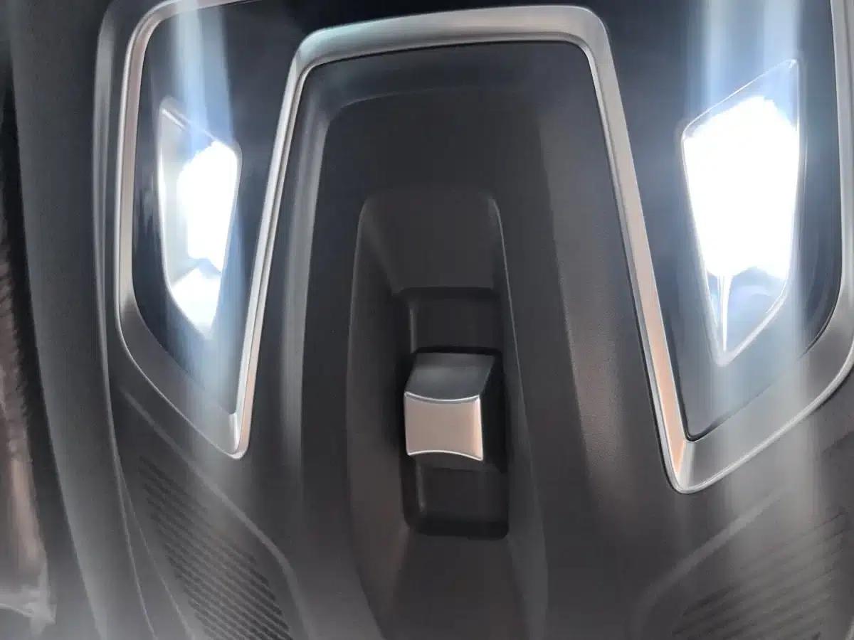 Changan UNI-Z 2026 1.5T Comfort Edition — миниатюра 16