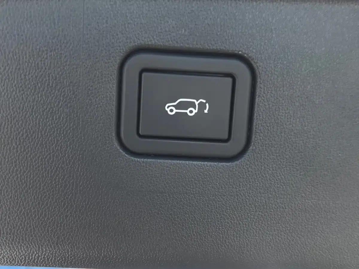 Changan UNI-Z 2026 1.5T Comfort Edition — миниатюра 20