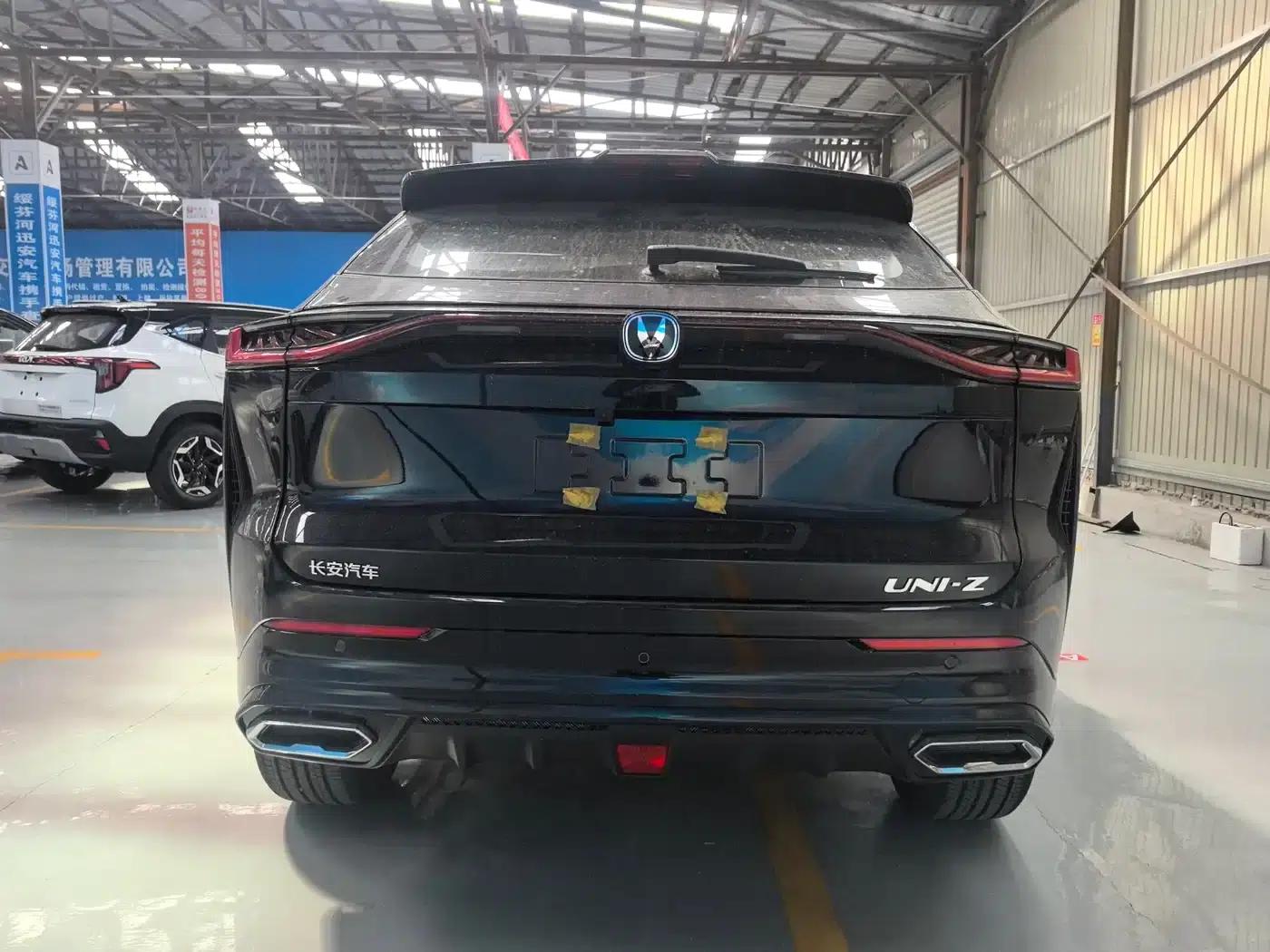 Changan UNI-Z 2026 1.5T Comfort Edition — миниатюра 5