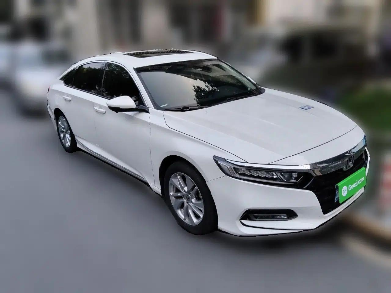 Honda Accord 2018 260TURBO Elite Edition China VI — миниатюра 3