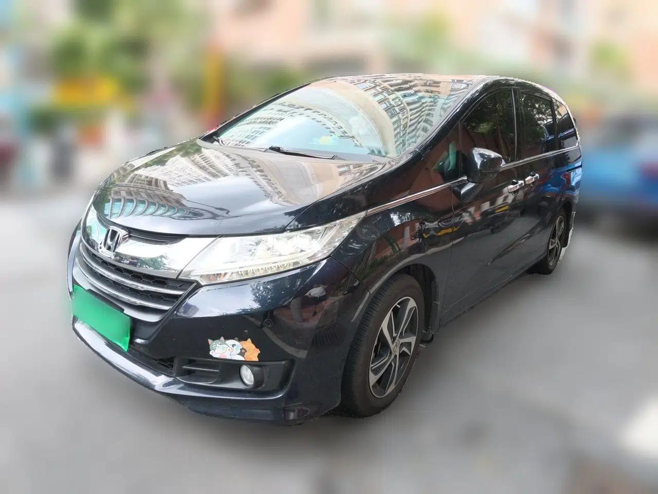 Honda Odyssey 2015 2.4L Smart Edition — миниатюра 1