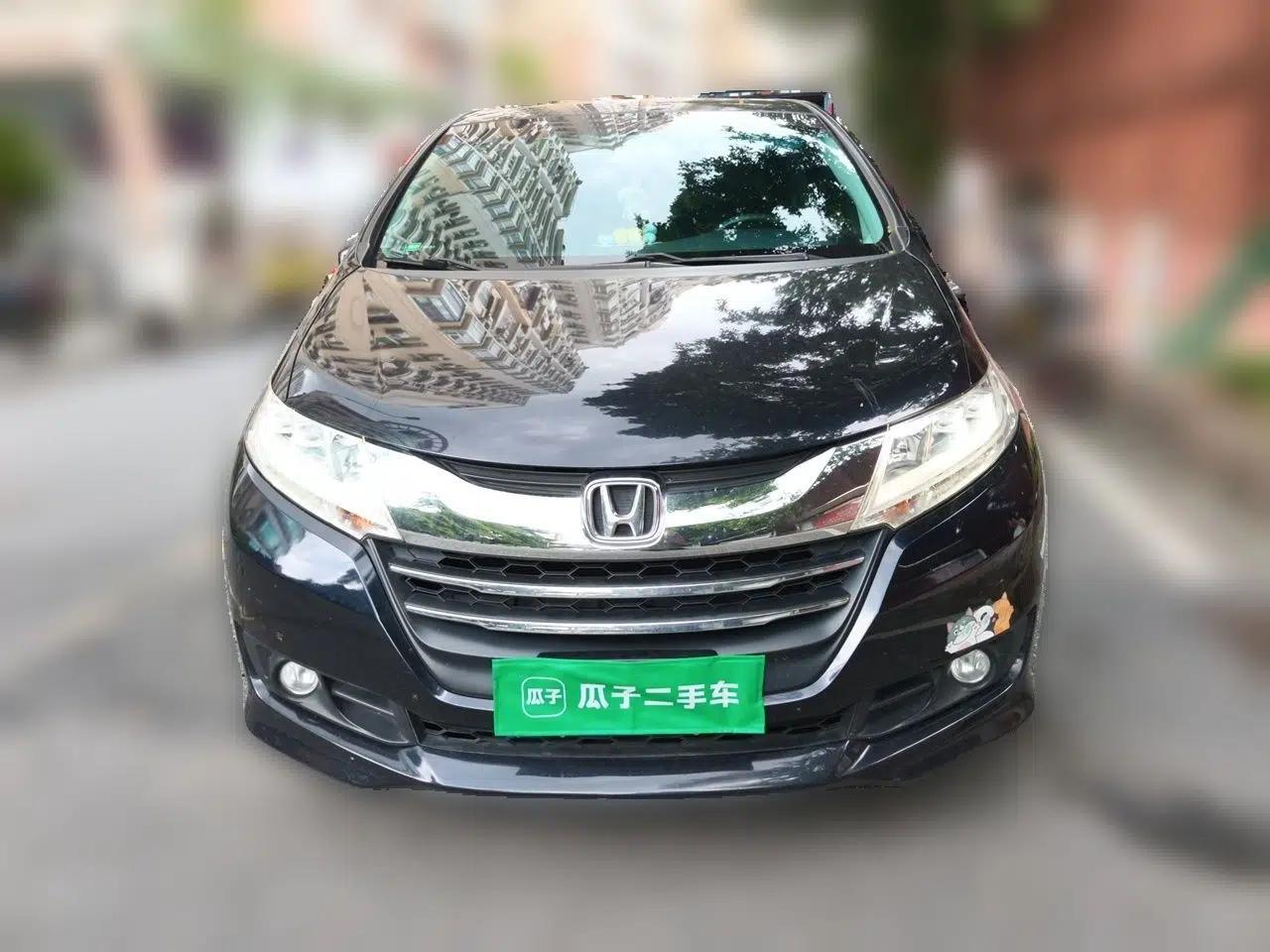 Honda Odyssey 2015 2.4L Smart Edition — миниатюра 2