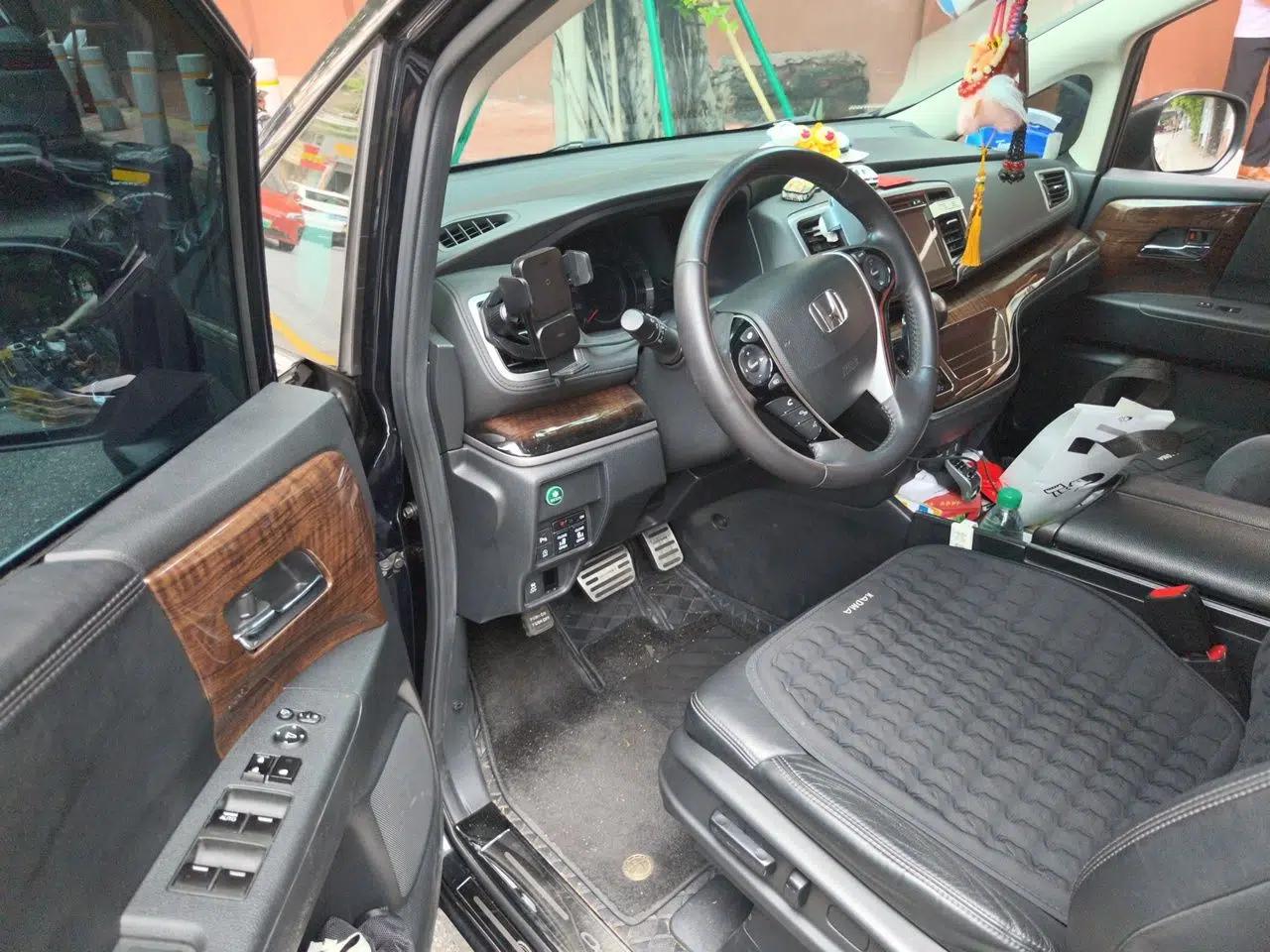 Honda Odyssey 2015 2.4L Smart Edition — миниатюра 16