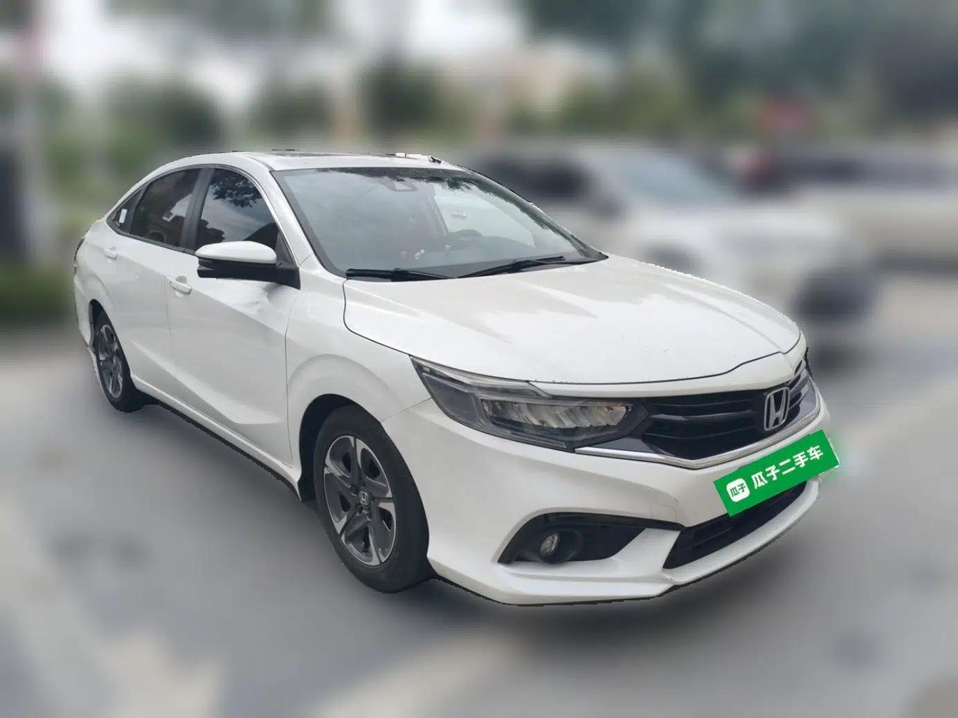 Honda Envix 2019 180TURBO CVT Prestige Edition China V — миниатюра 3