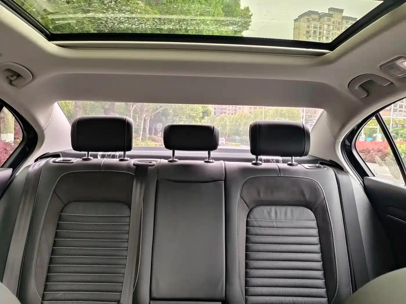2020 Volkswagen Passat 330TSI DSG Leading Edition — миниатюра 23