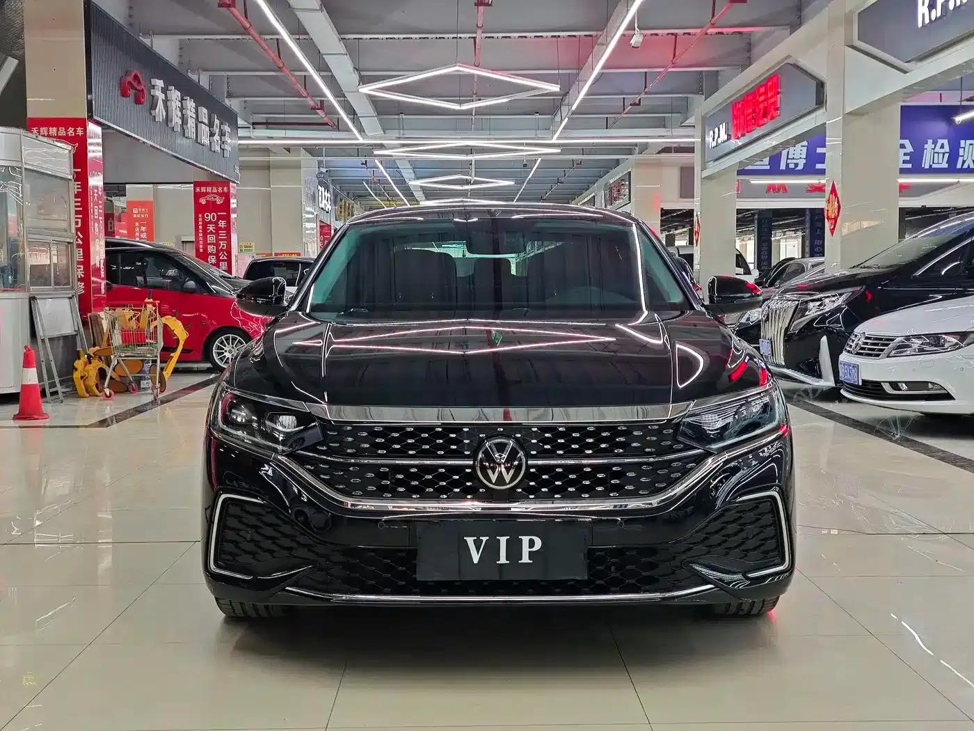 2025 Volkswagen Passat Outstanding Edition 380TSI Starry Sky Dragon Edition — миниатюра 2