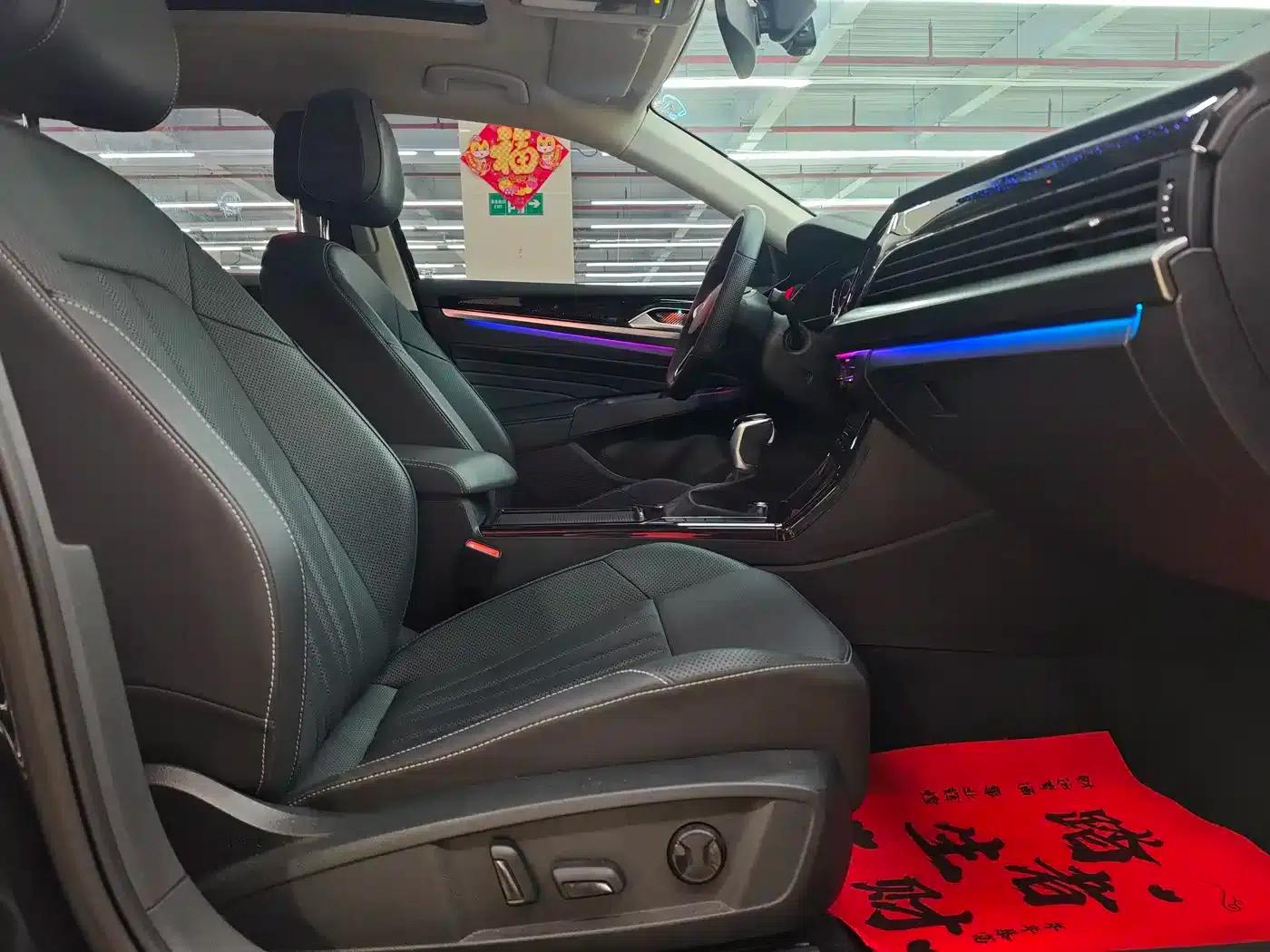 2025 Volkswagen Passat Outstanding Edition 380TSI Starry Sky Dragon Edition — миниатюра 12