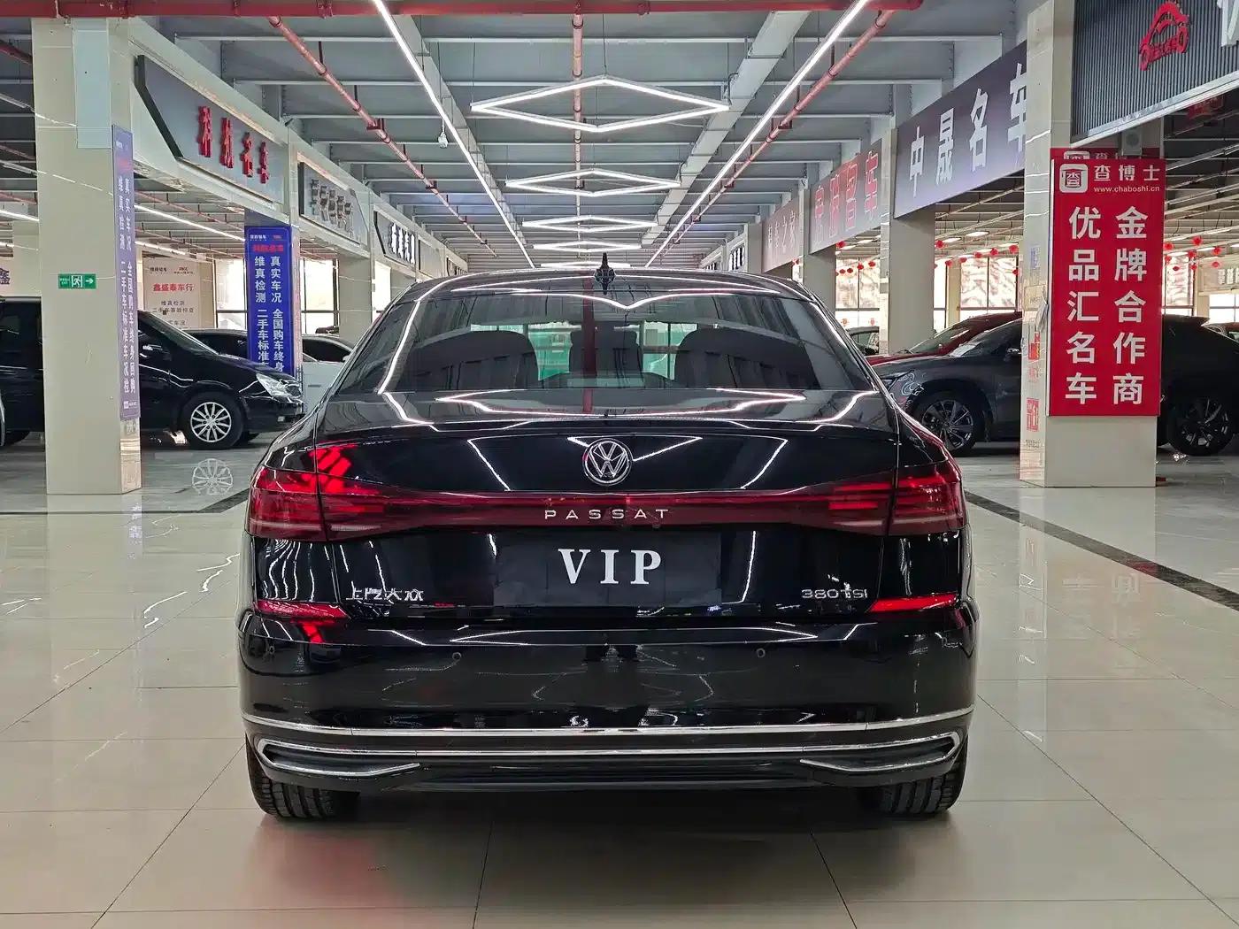 2025 Volkswagen Passat Outstanding Edition 380TSI Starry Sky Dragon Edition — миниатюра 5