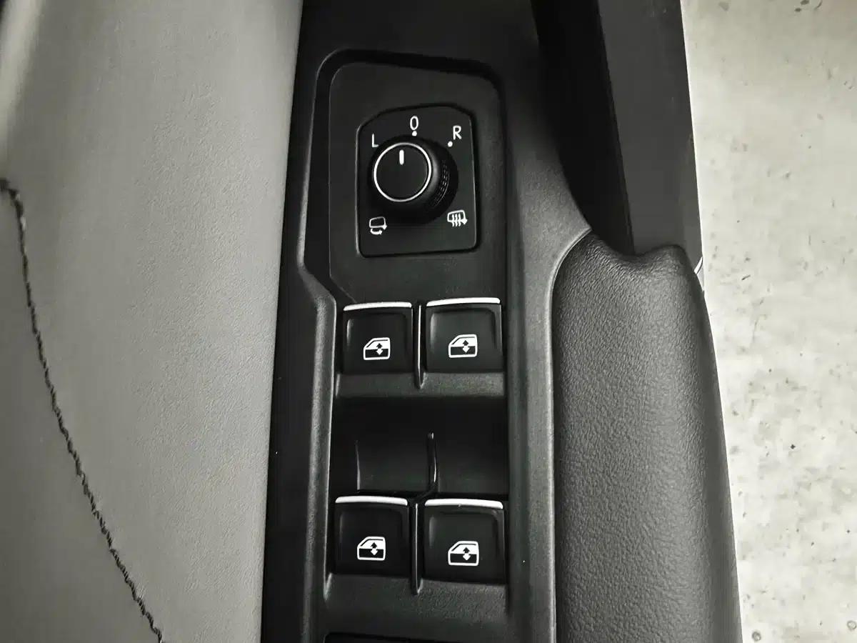 Tayron 2023 280TSI 2WD Luxury Plus Advanced Edition — миниатюра 14