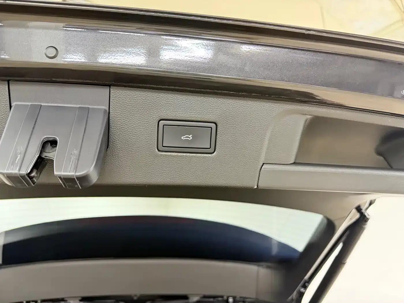 Tayron 2023 280TSI 2WD Luxury Plus Advanced Edition — миниатюра 14