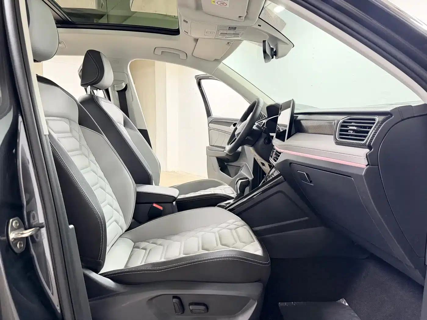Tayron 2023 280TSI 2WD Luxury Plus Advanced Edition — миниатюра 8