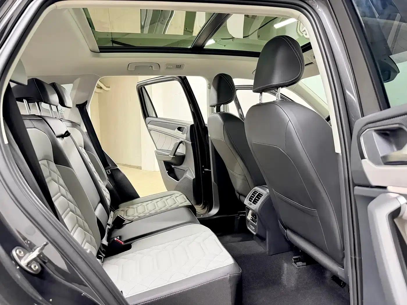 Tayron 2023 280TSI 2WD Luxury Plus Advanced Edition — миниатюра 9