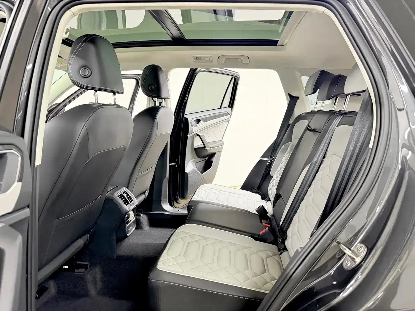 Tayron 2023 280TSI 2WD Luxury Plus Advanced Edition — миниатюра 10