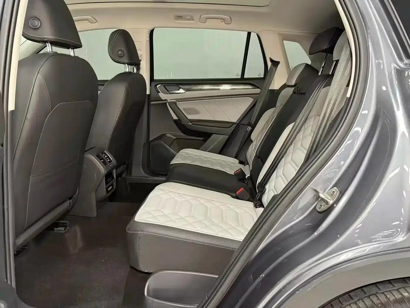 Tayron 2023 280TSI 2WD Luxury Plus Advanced Edition — миниатюра 18