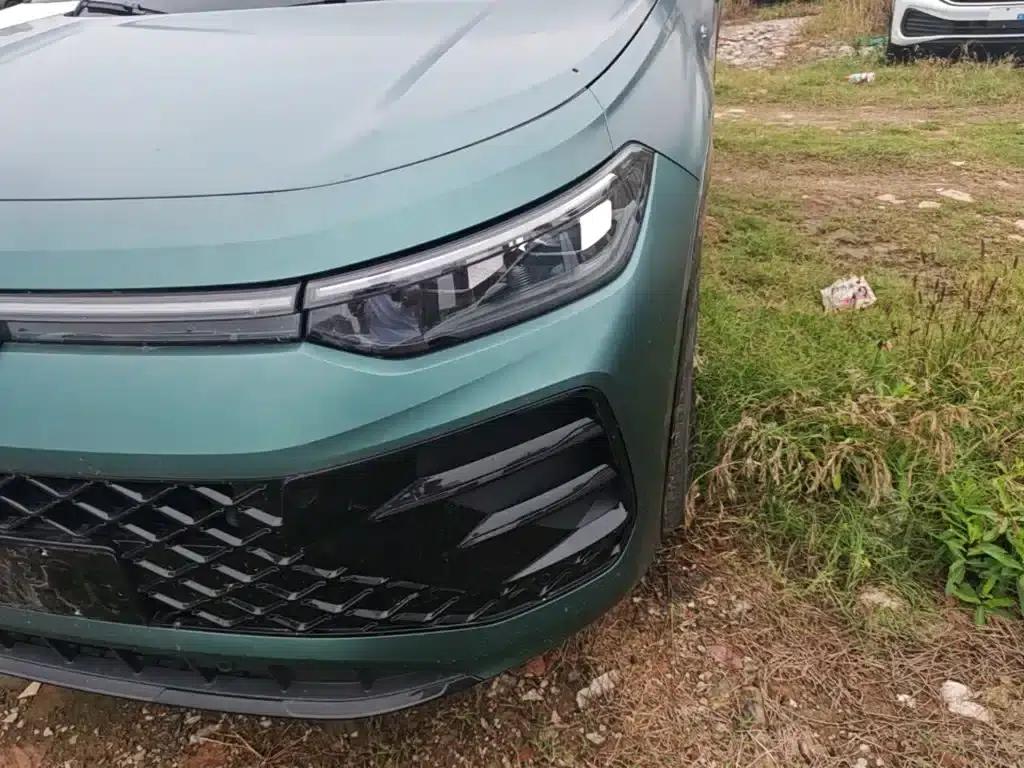 Tayron 2025 Tayron L 330TSI 2WD Elite City Package — миниатюра 24