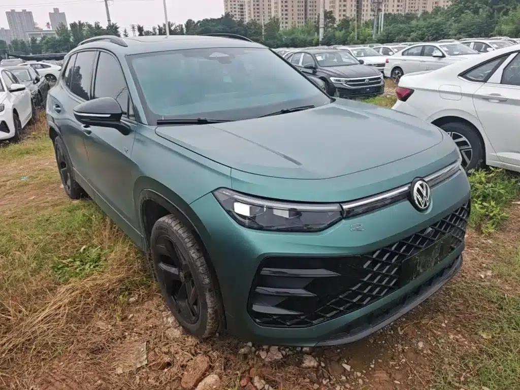 Tayron 2025 Tayron L 330TSI 2WD Elite City Package — миниатюра 4