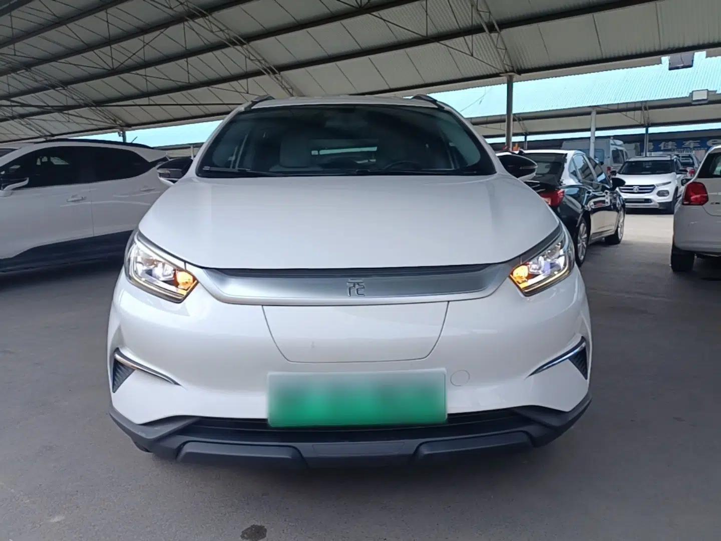BYD Yuan Pro 2021 "Love for a Lifetime" Edition — миниатюра 2