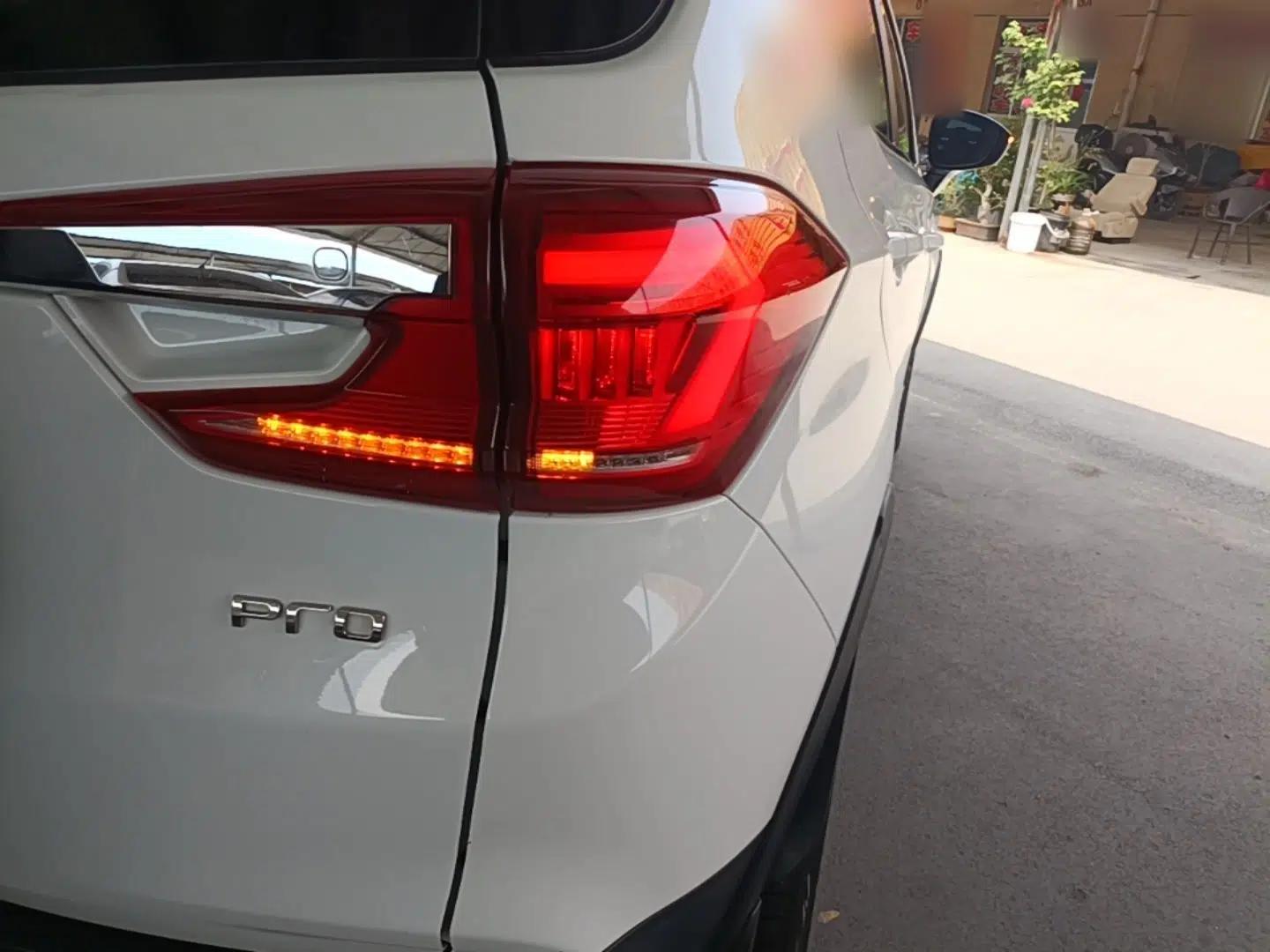 BYD Yuan Pro 2021 "Love for a Lifetime" Edition — миниатюра 9