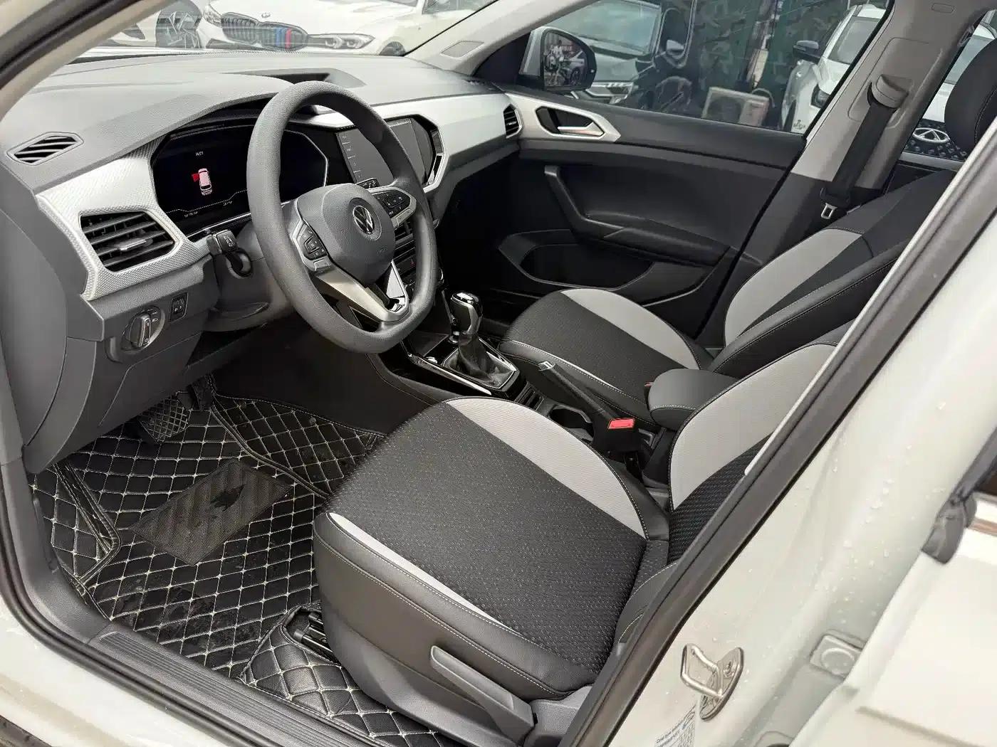2021 Volkswagen T-Cross 1.5L Automatic Smart Connect Edition — миниатюра 4