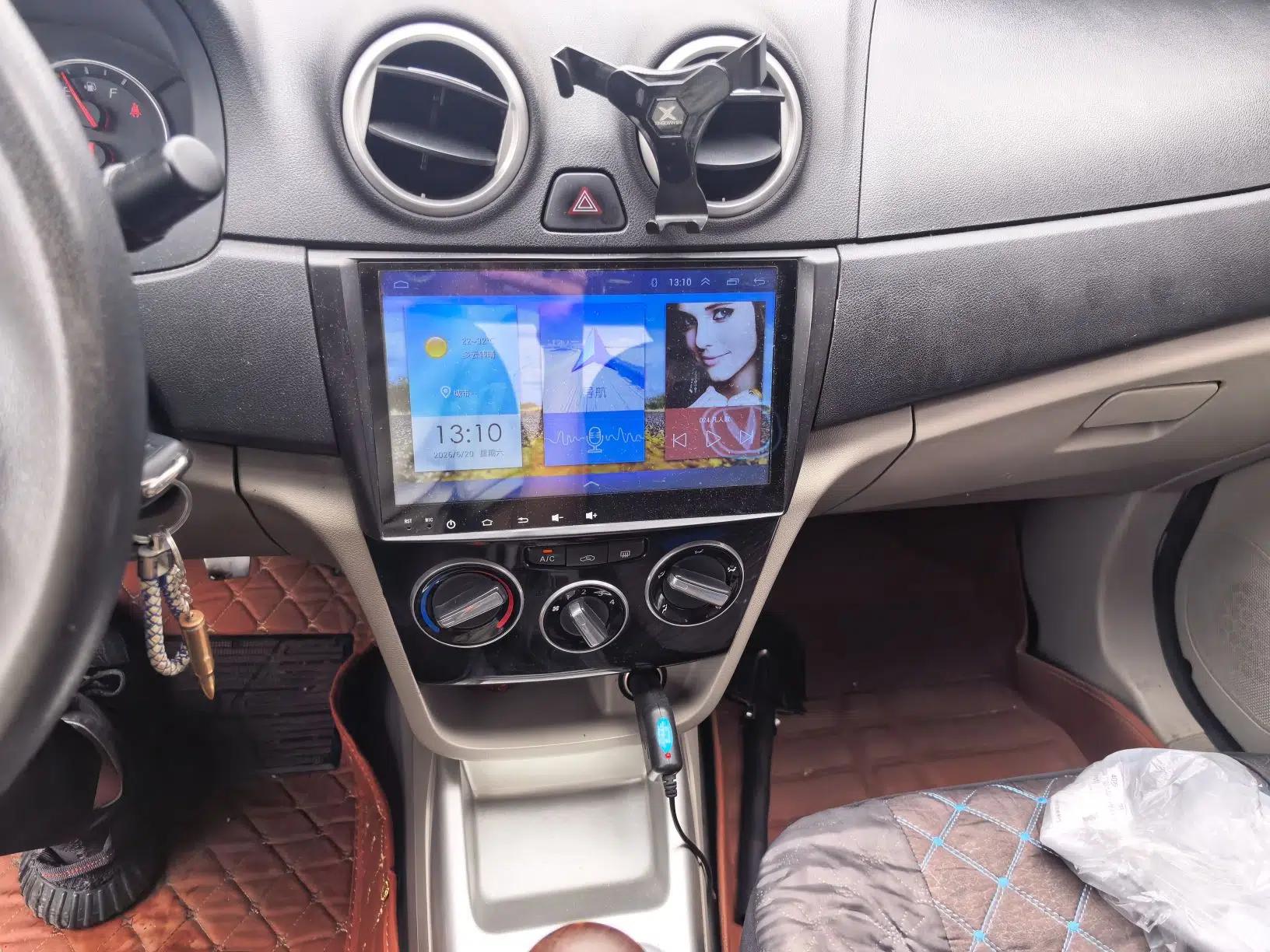 CHANGAN Alsvin V3 2015 1.4L Manual Meiruan Model China V Standard — миниатюра 13