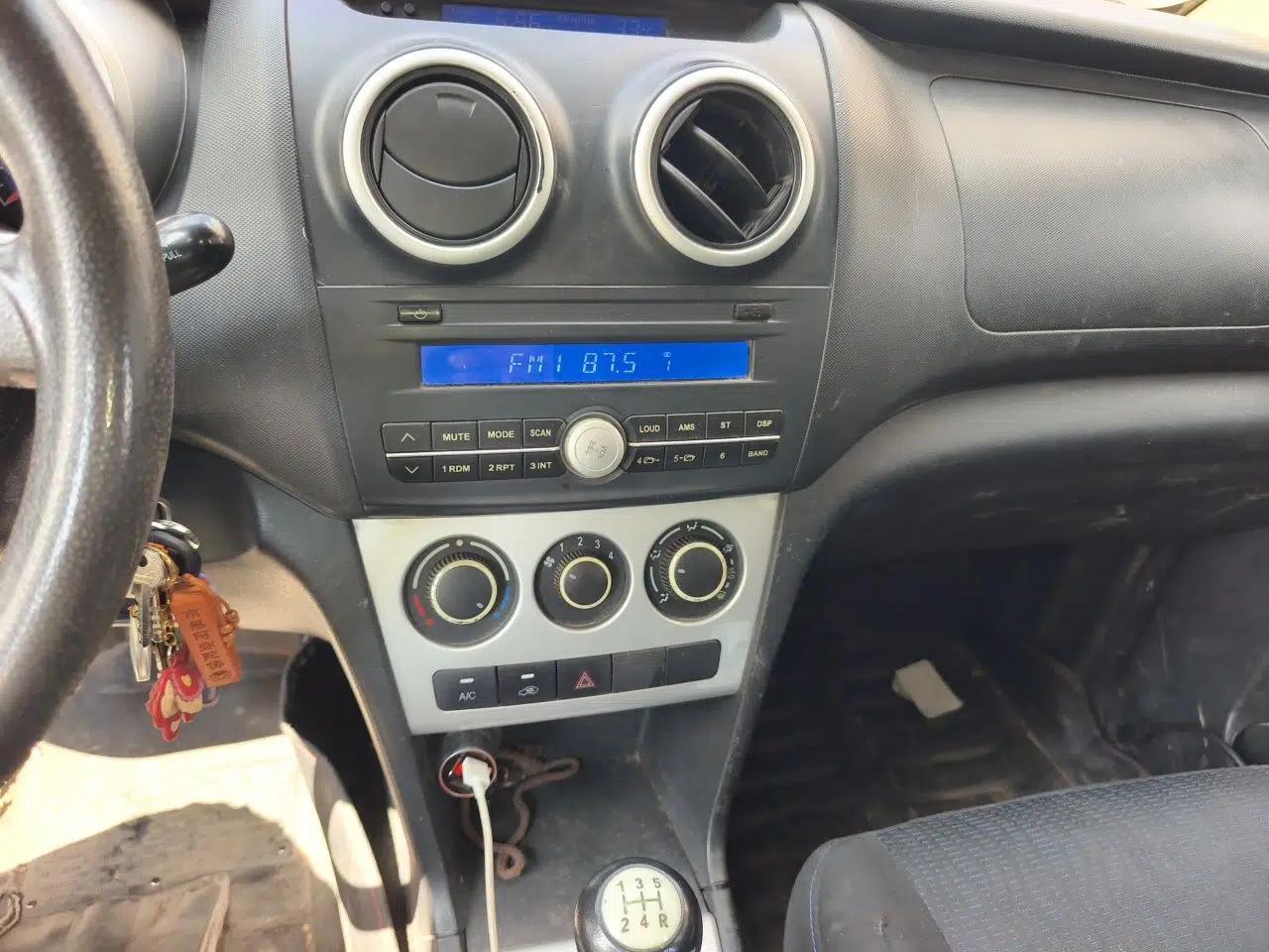CHANGAN KAICHENG Ounuo S 2014 1.5L Base Version — миниатюра 13