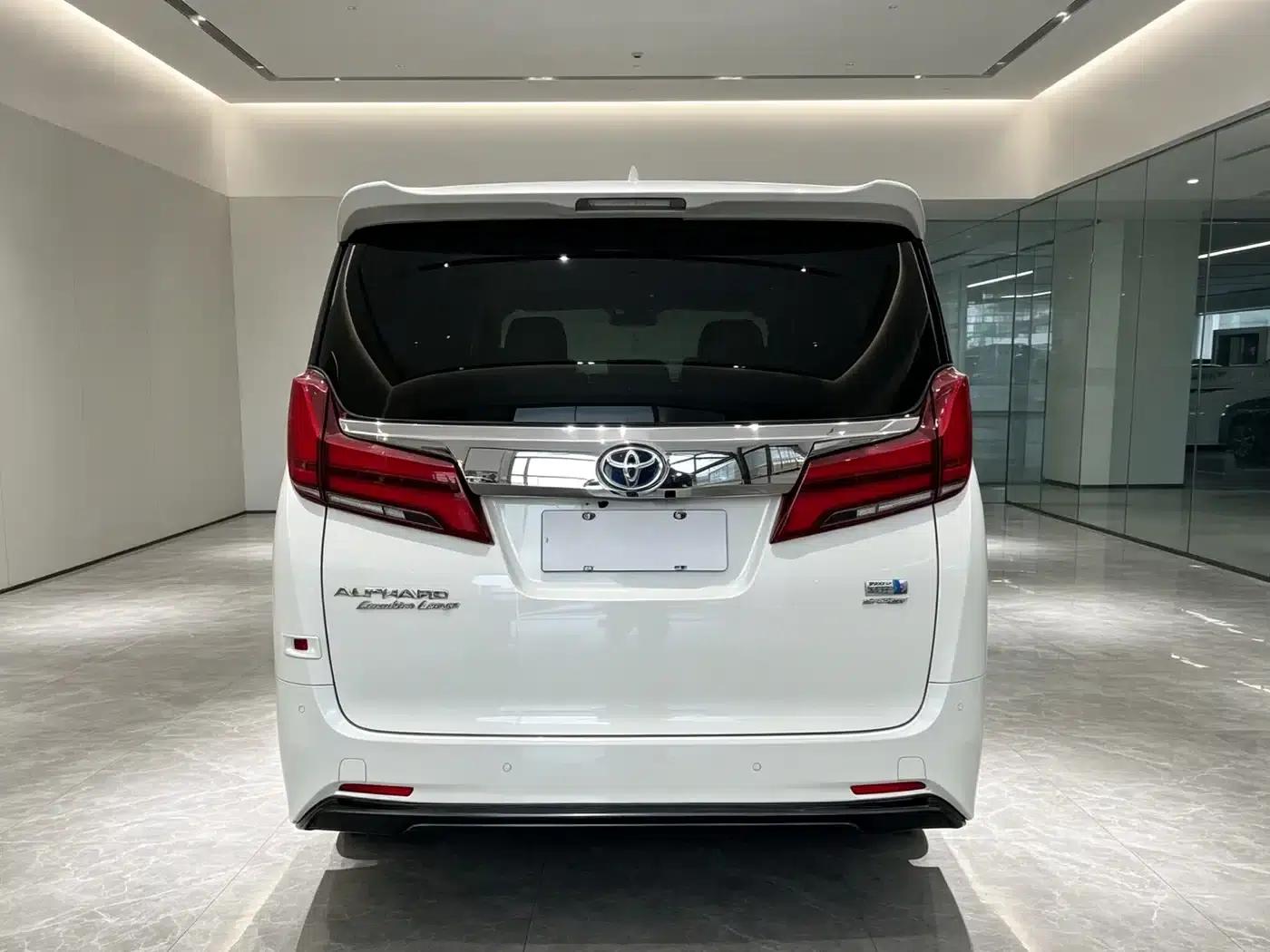2021 Alphard Hybrid 2.5L Premium Edition — миниатюра 3