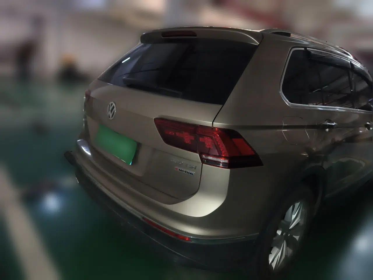 Volkswagen Tiguan 2018 330TSI All-Wheel-Drive Innovation Model — миниатюра 5