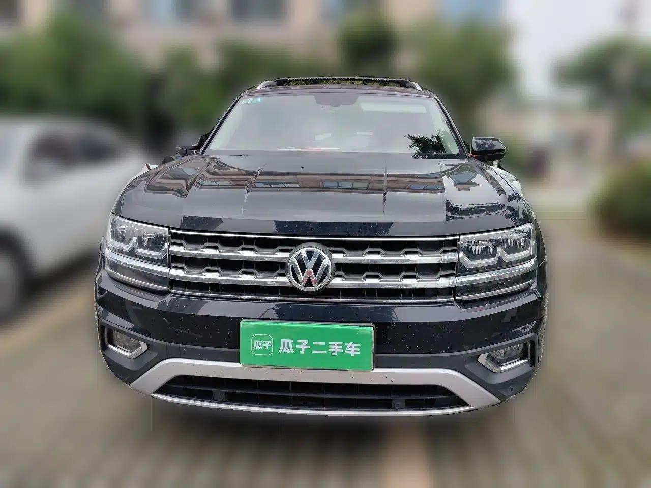 Volkswagen Teramont 2019 330TSI Two-Wheel-Drive Luxury Edition China V Standard — миниатюра 2