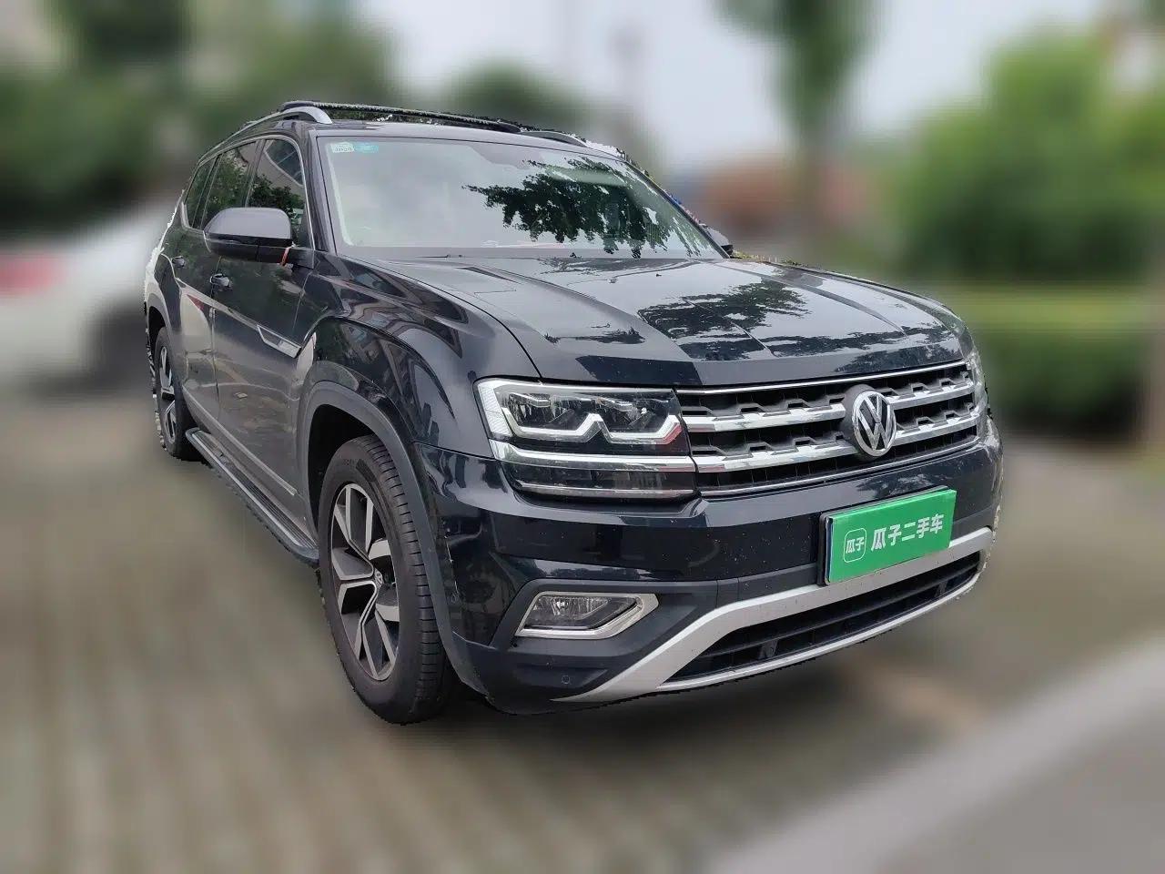 Volkswagen Teramont 2019 330TSI Two-Wheel-Drive Luxury Edition China V Standard — миниатюра 3