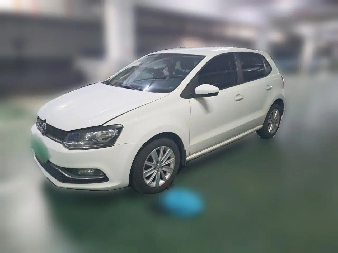 Volkswagen Polo 2014 1.6L Automatic Comfort Edition — миниатюра 1