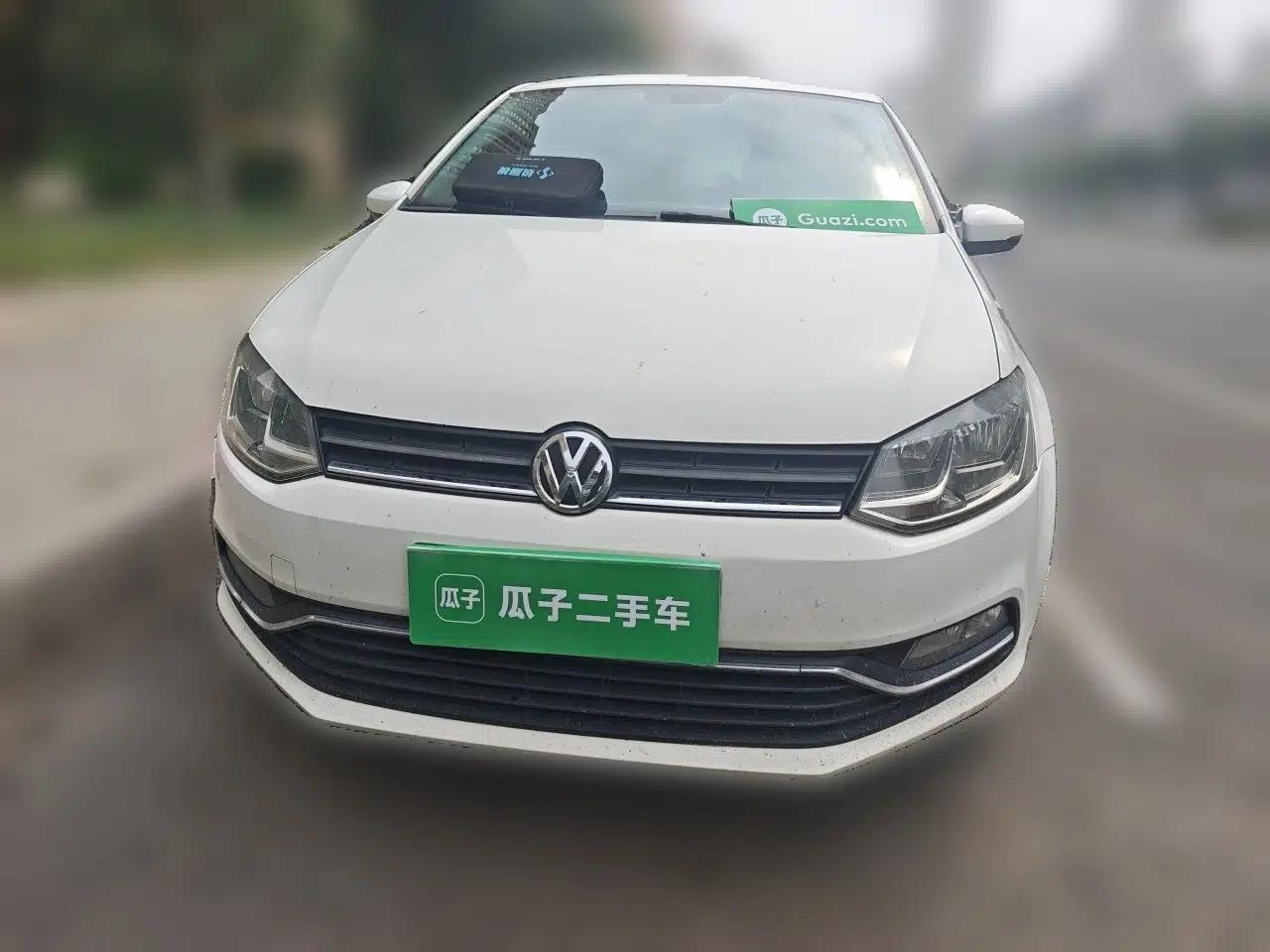 Volkswagen Polo 2014 1.6L Automatic Comfort Edition — миниатюра 2