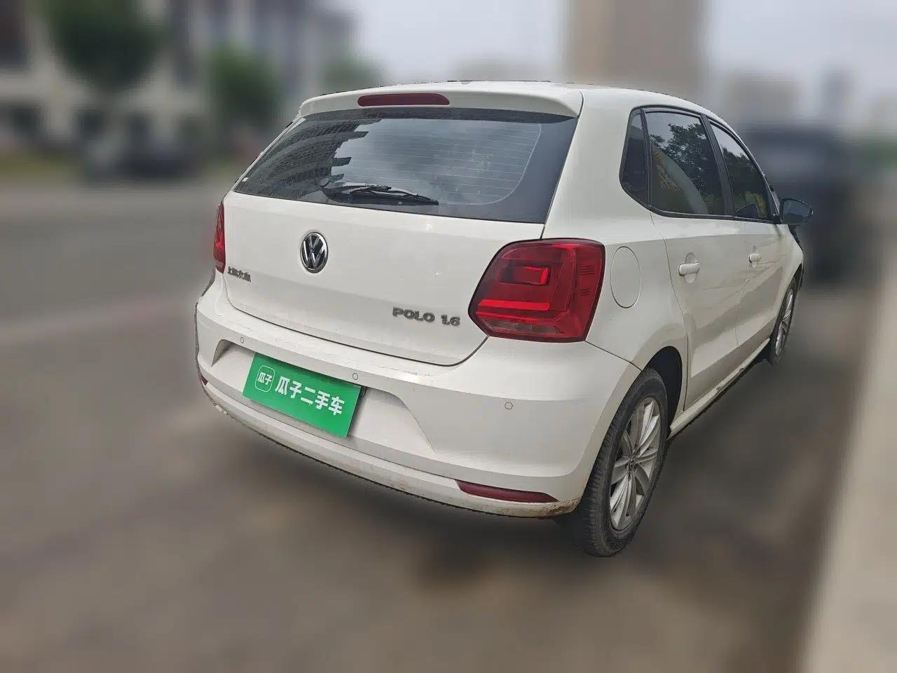 Volkswagen Polo 2014 1.6L Automatic Comfort Edition — миниатюра 6